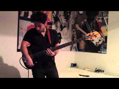 Bassicsgear 1976 Rickenbacker 3001 Bass Demo