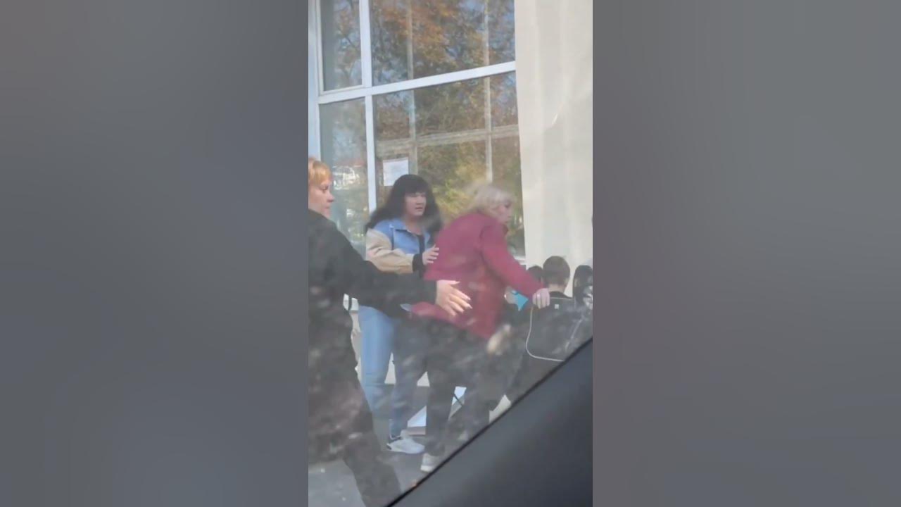 School kids run for SHELTER from Russia’s missiles
