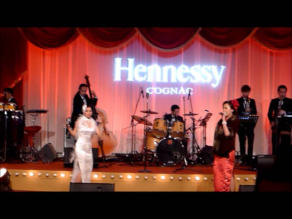 Henessy Ultra Prestige-The Rivalry of the 2 Divas (Full Version).wmv
