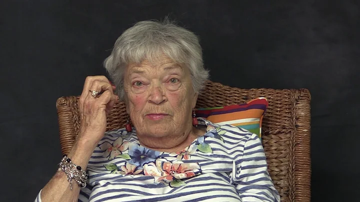 Interview : Jackie Bonner : November, 2014