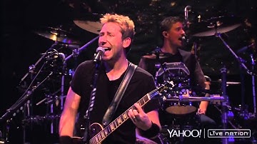 Nickelback - Savin Me ( Live Nation )