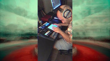 AMBIENT DRONE MUSIC ON NATIVE INSTRUMENTS MASCHINE #4