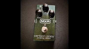 MXR Carbon Copy analog delay - an all time classic