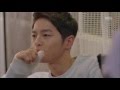 [태양의 후예] - 송혜교, 레드벨벳에 열광하는 송중기 질투 ＂남친없다＂ ㅣ KBS방송