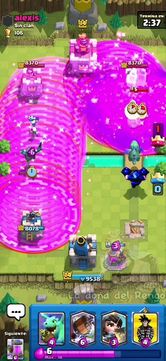 jugando clash royale chino