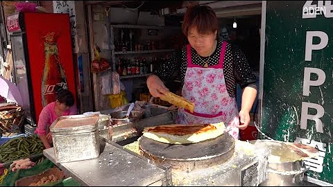 Street Food in China - Shanghai