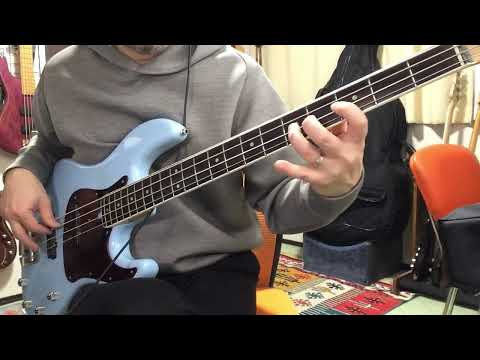 A Night in Tunisia / Bass phrase