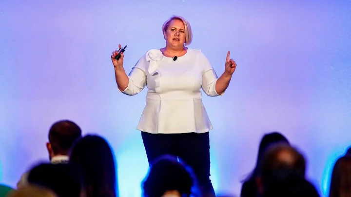 Undeniable Chemistry: Customer Marketing and Commu...