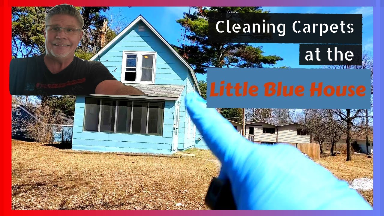 Cleaning Carpets at The Little Blue house! Getting to the 2nd floor