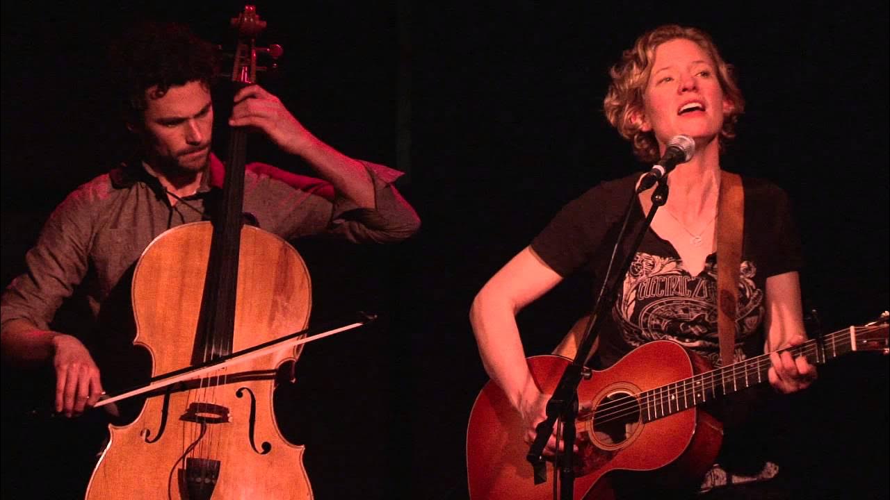 From The Stage - Catie Curtis - "Troubled Mind" From The Stage - Catie Curtis - "Troubled Mind"