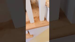 Using a Hardwood Floor Scraper