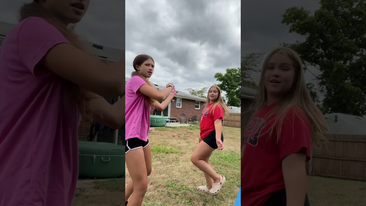 That should be me holdin ur hand at the beachhhh 