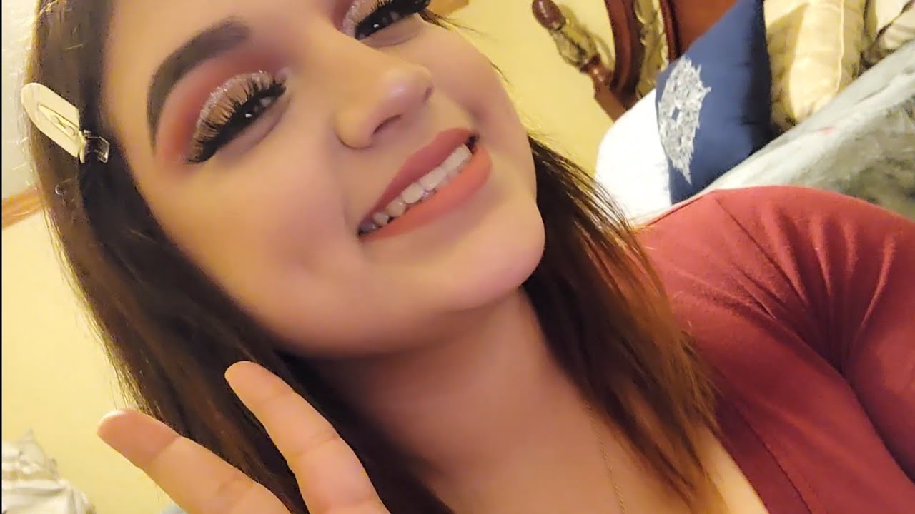 Holiday Glitter Cut Crease Look!!