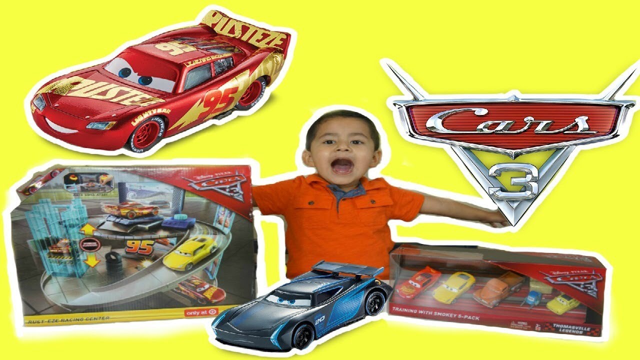 cars 3 rust eze racing center playset