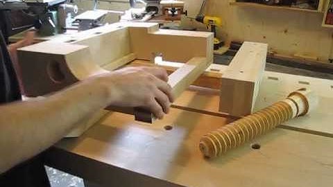 Tail Vise