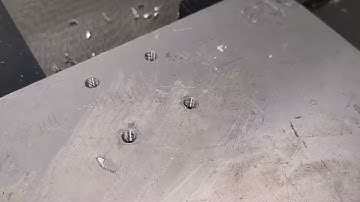 Tap Threaded Hole with Automatic Tool Changer CNC Milling Machine