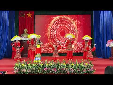 Đất nước lời ru