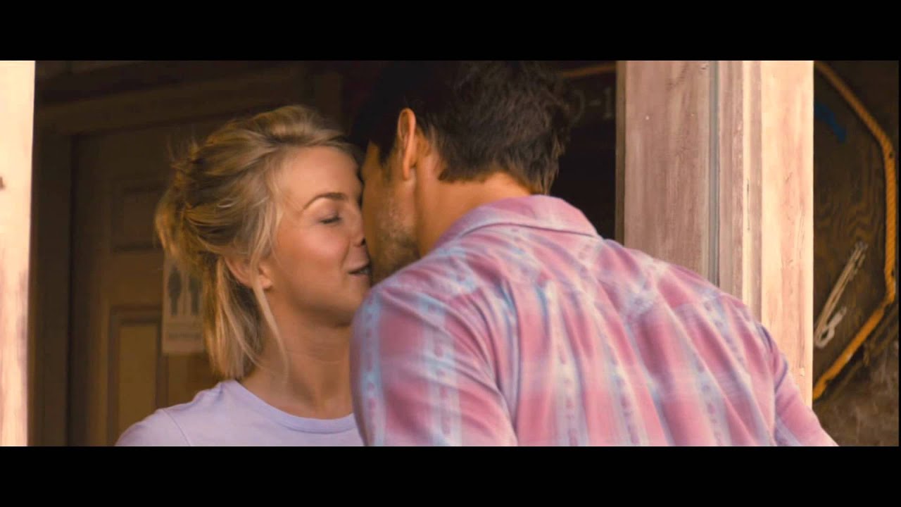 Top 10 Movie Kisses That Actors HATED - CDA