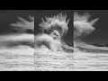 Оптическая иллюзия: штормовая волна или бог Посейдон?