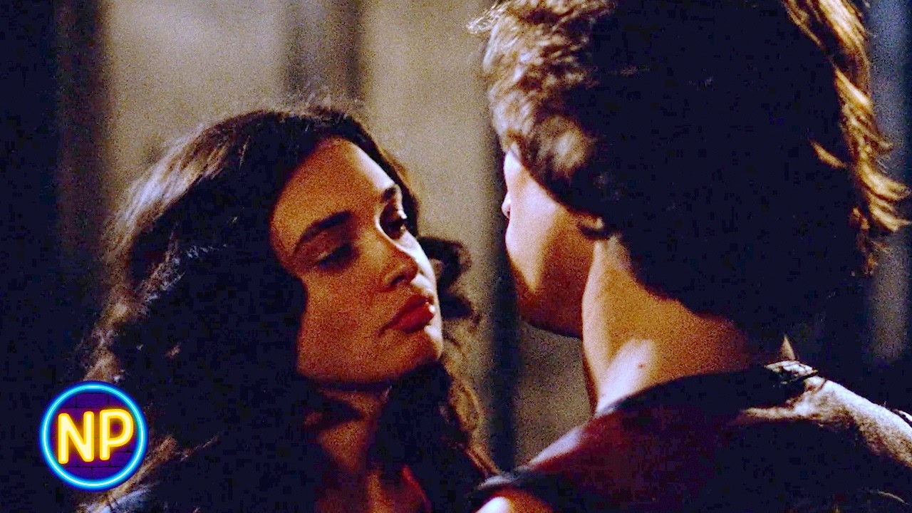 Seduced by a Female Gang | The Warriors