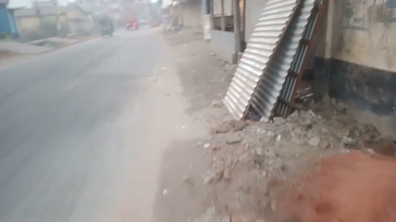 আজকের শীত মনে হয় শুধু হাতে আর পায় 