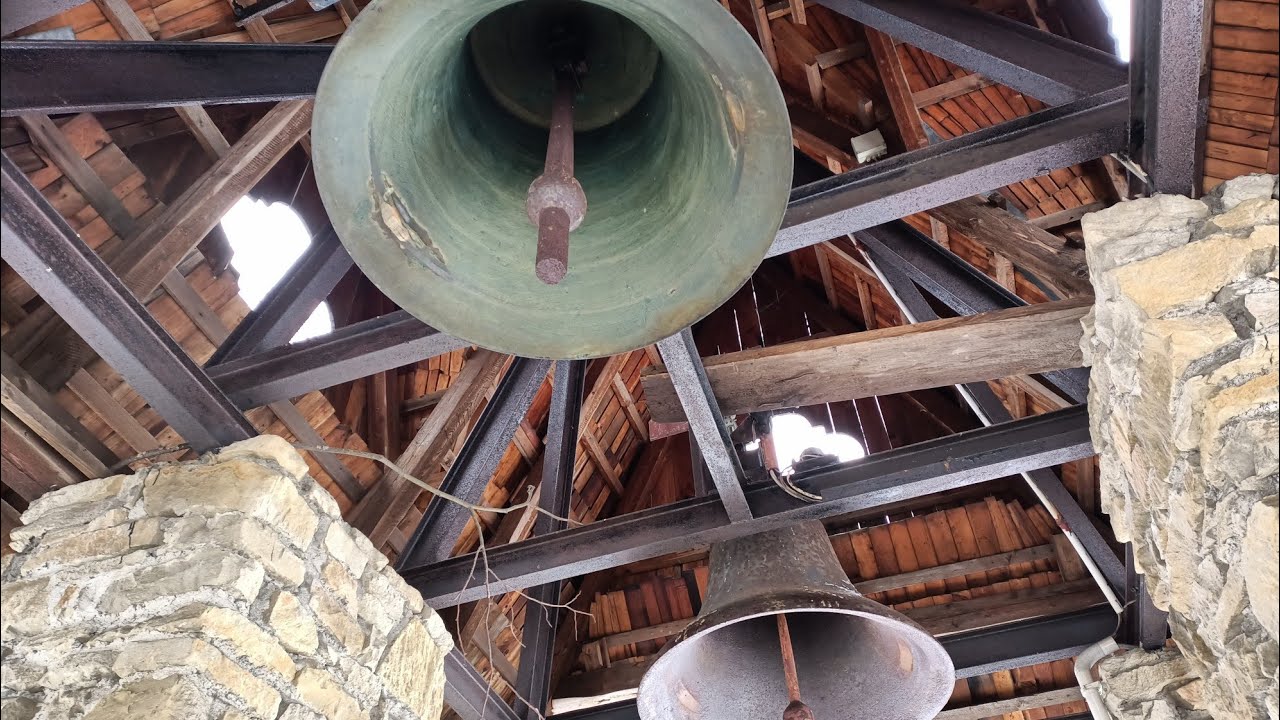 Orawka Dzwony Zabytkowego Kościoła Św Jana Chrzciciela