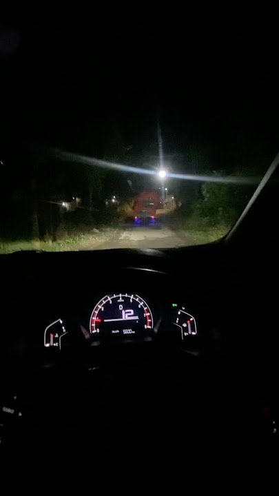 Story WA nyetir mobil di malam hari