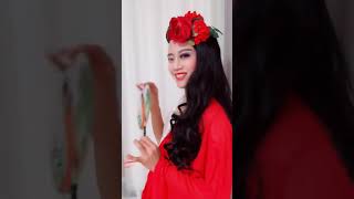 The boy's split singing style ignited the whole audience！ #dance #manwith2faces  #beautiful