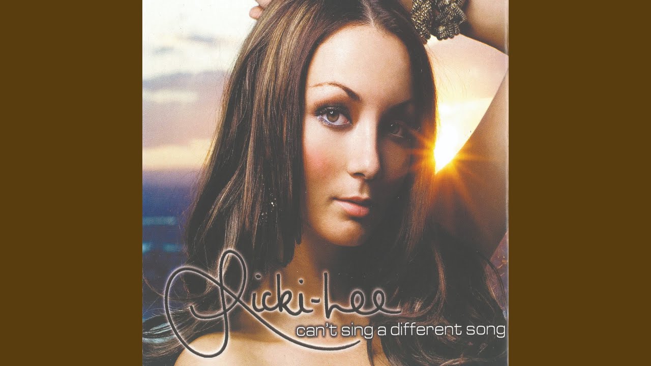 Guarda Can't Sing a Different Song (Acapella) su YouTube