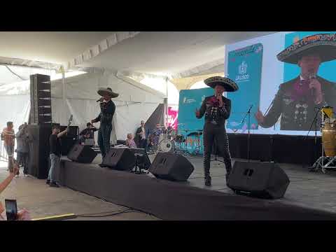 Con más de 10 mil asistentes se realiza el Festival de las Mamás en el corazón de Guadalajara