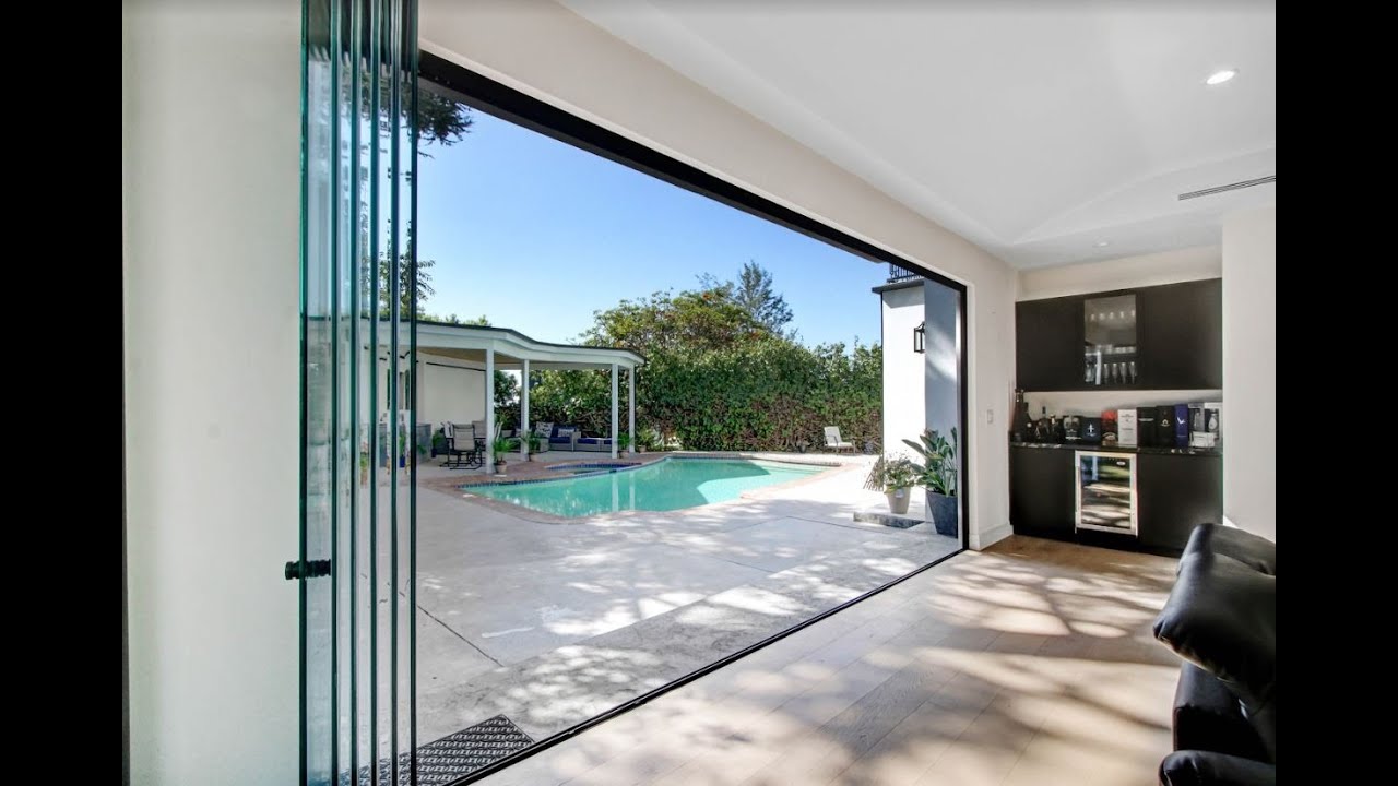 Premier Folding Doors Los Angeles, Bifolding Patio Doors Security
