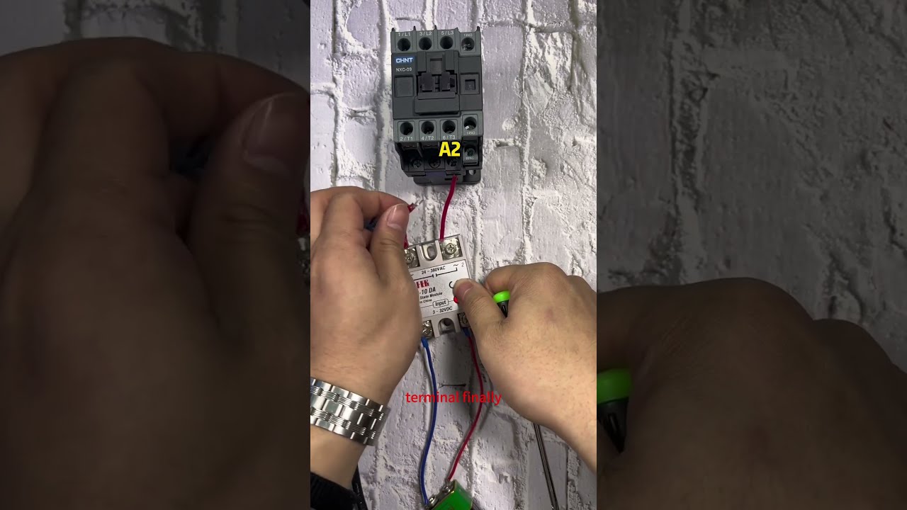 The Solid State Relay Controls Alternating Current Contactor SSR 10DA 10A 250V 