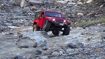 Crawling: GCM Skeleton Chassis Jeep JK Hardbody