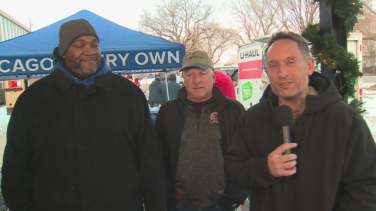 Christmas in the Wards at 2025 WGN Toy Drive