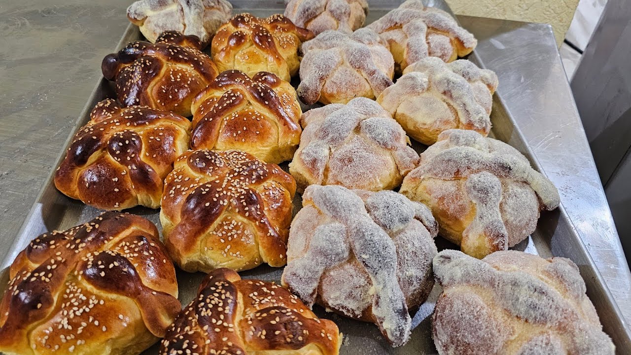 La RECETA mas FÁCIL de Pan de Muerto