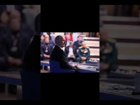 Putin Holds Emergency Kremlin Meeting Over NATO Activity