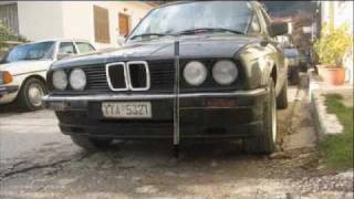 1985 BMW E30(Masina mea BMW E30 318i din 1985 in stare perfecta de functionare si inceputul unor mici lucrari la partea estetica,,,,hope you like it! P.S.:Not an M3,sorry!!!, 2010-01-27T23:38:59.000Z)