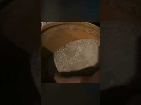Вечерний корм бычкам