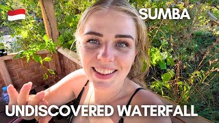 LOCAL Market in SUMBA Island & WILDEST ROADS to Undiscovered Waterfall, Indonesia 🇮🇩 - Sumba #3 screenshot 4