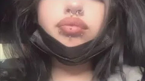 her lips were abnormally perfect (huge lip bundle) plump + wide +big lips + perfect teeth