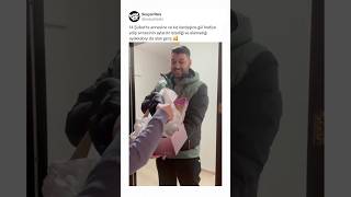 14 Şubatta Annesine Ve Kız Kardeşine Gül Hediye Eden Genç