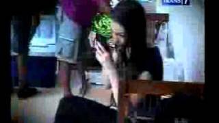 SELEBRITA PAGI RABU TGL 4 JANUARI 2012