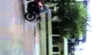 stoppie.3gp