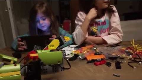 Armando y programando al robot Jimu