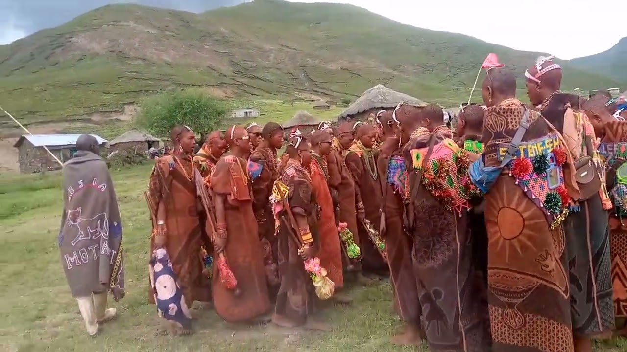 Makoloane Mosafeleng Bana ba Ntate Shekeshe ba duma makhele