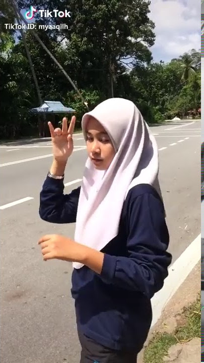 Awek tudung school ketat