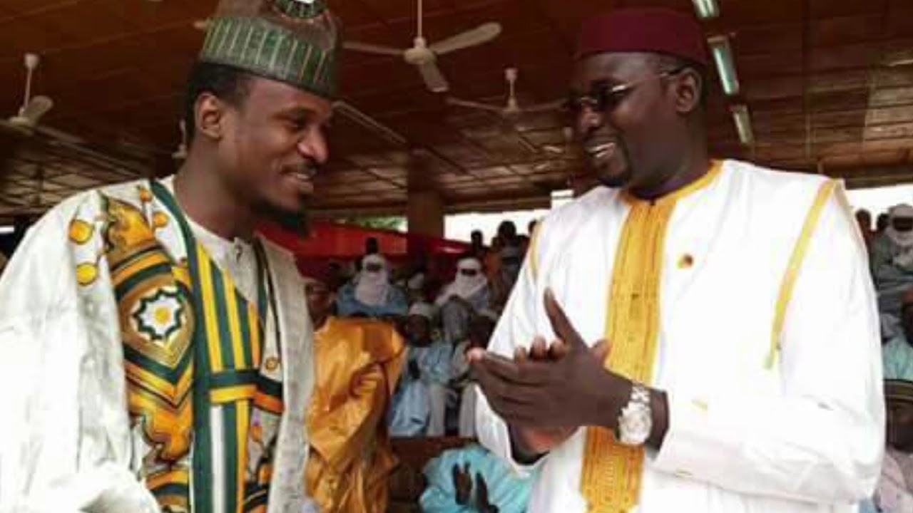 Sleduj Nazir M.Ahmad - Ibrahim Yacouba na YouTube