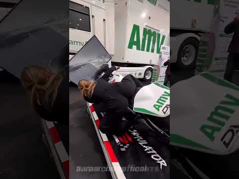 Testing Professional Motorcycle Riding Skills on a Simulator #BikeLife #superbike