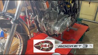 BSA Rocket Three Mk. 2 (A75V) - Fettling Robs Rocket - Part 3 - Rockers Off