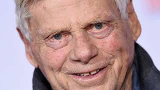 ‘Rockford Files’ and Emmy-winning actor Stuart Margolin dead at 82 Profile